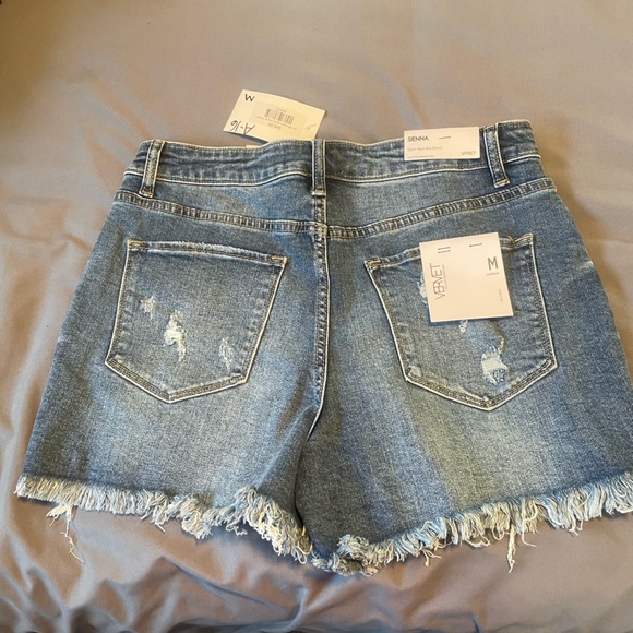 Vervet The Britt Frayed Denim Shorts - Picture 4 of 6